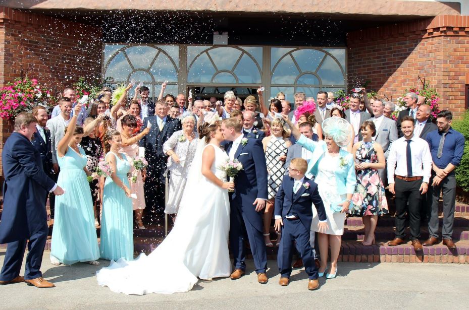 confetti on the steps, reception, wedding, family